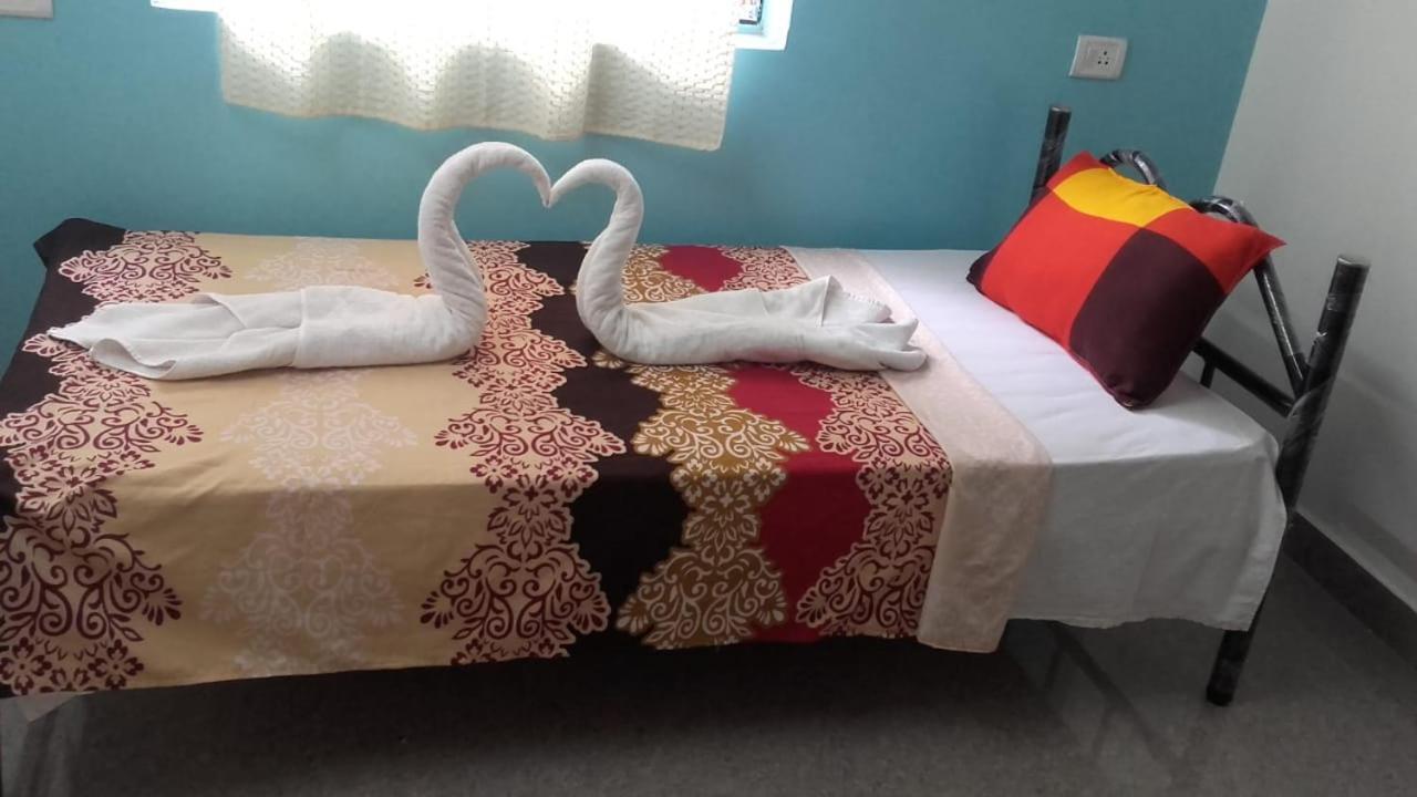 Allamanda Abode Aparthotel Chennai Esterno foto