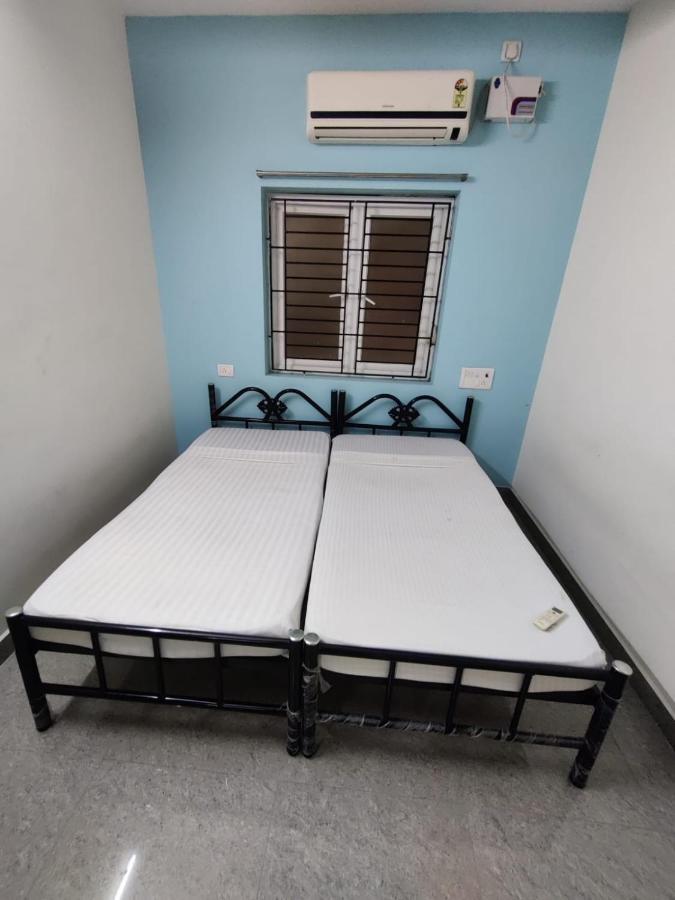 Allamanda Abode Aparthotel Chennai Esterno foto