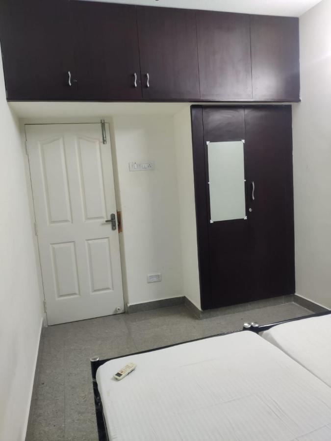 Allamanda Abode Aparthotel Chennai Esterno foto
