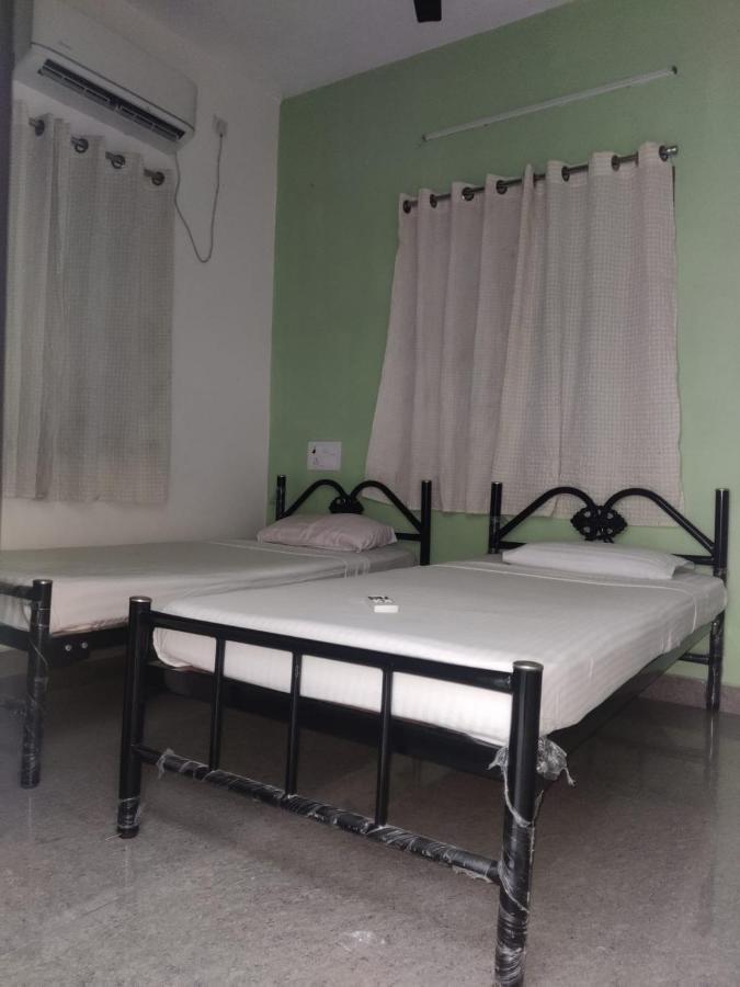 Allamanda Abode Aparthotel Chennai Esterno foto