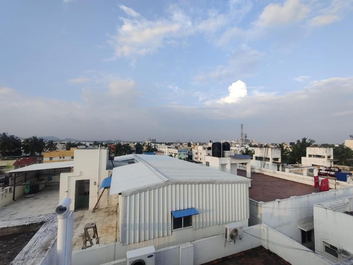 Allamanda Abode Aparthotel Chennai Esterno foto