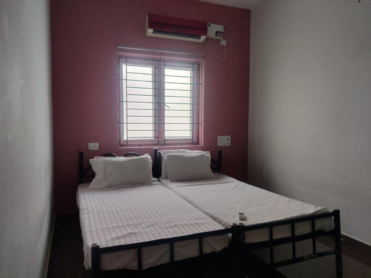 Allamanda Abode Aparthotel Chennai Esterno foto