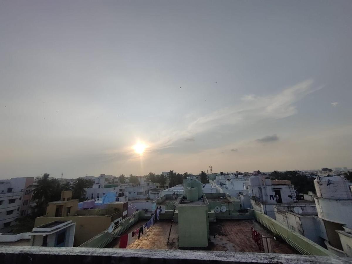 Allamanda Abode Aparthotel Chennai Esterno foto