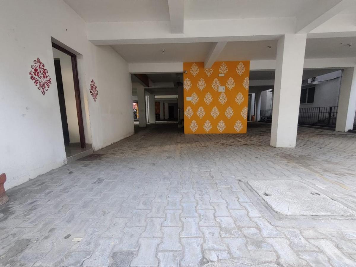 Allamanda Abode Aparthotel Chennai Esterno foto
