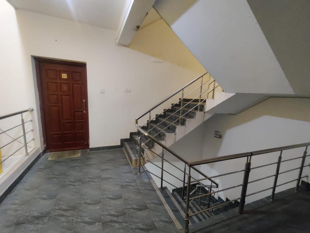 Allamanda Abode Aparthotel Chennai Esterno foto