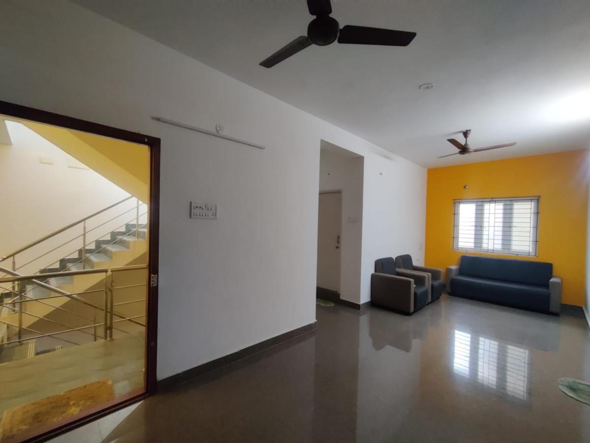 Allamanda Abode Aparthotel Chennai Esterno foto